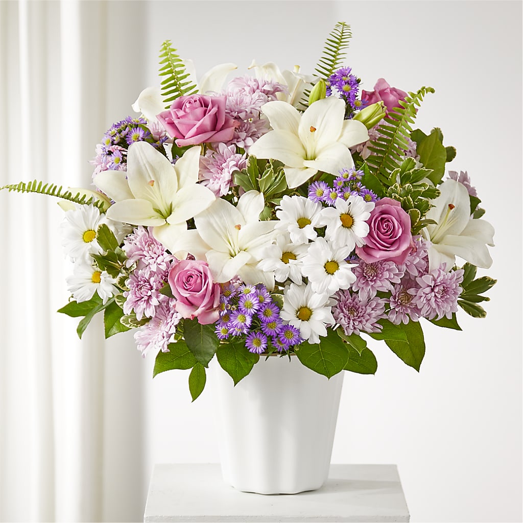Warmest Thoughts Tabletop Basket – PRETTY PETALS FLOWERS & GIFTS, Olla LA