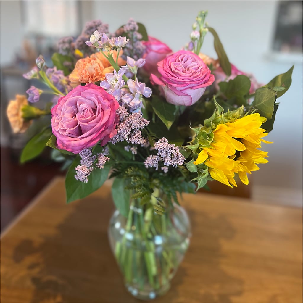 Yellow Brick Road Bouquet – PRETTY PETALS FLOWERS & GIFTS, Olla LA