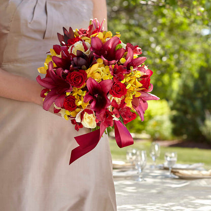 Sunningdale Bouquet – PRETTY PETALS FLOWERS & GIFTS, Olla LA